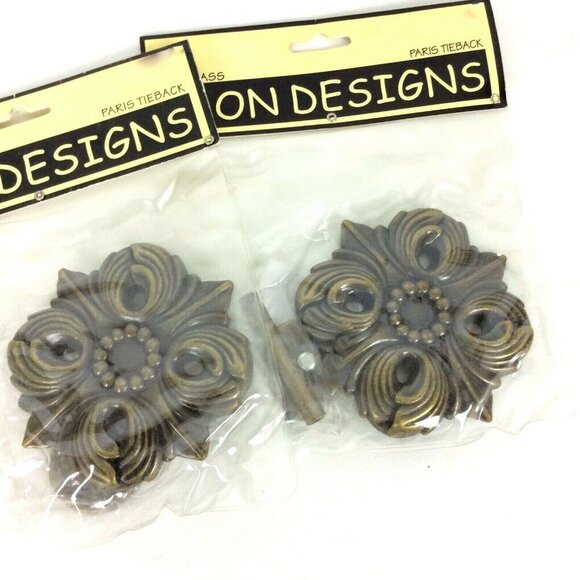 Iron Designs Paris Tie Backs Curtain Holdbacks Set Of 2 Antique Brass 4.5 inch - Picture 1 of 3